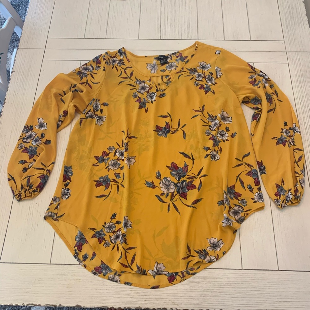 Torrid Blouse Floral Yellow.
